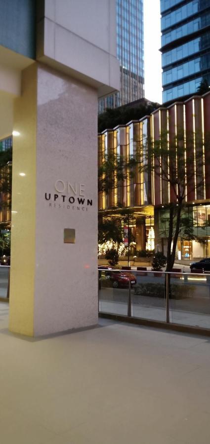 One Uptown Opposite Of Grandhyatt Hotel Manila Taguig City Экстерьер фото