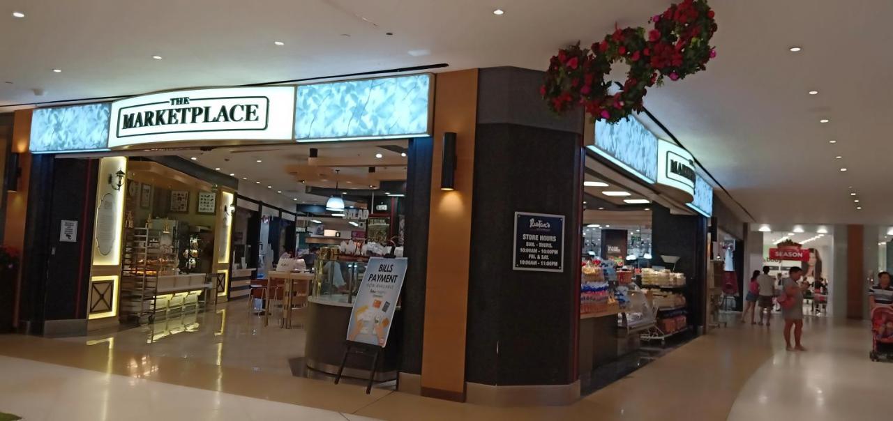 One Uptown Opposite Of Grandhyatt Hotel Manila Taguig City Экстерьер фото