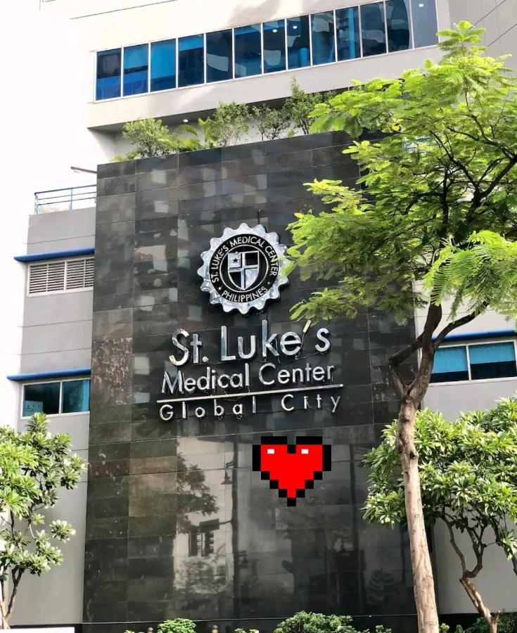 One Uptown Opposite Of Grandhyatt Hotel Manila Taguig City Экстерьер фото